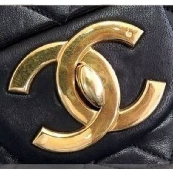 Authentic CHANEL Jumbo Maxi XL 24K Gold Flap Bag Lambskin Chain Shoulder Black - Picture 10 of 16